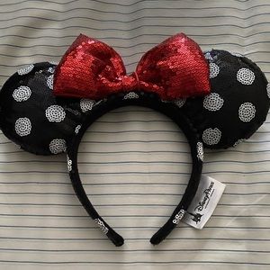 Walt Disney Parks Minnie Mouse Ears (Authentic)